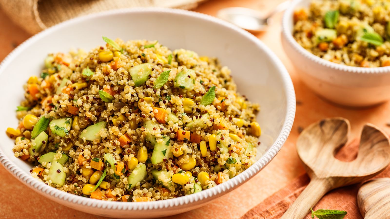 Quino-Salat – mild-würzig, frisch und gesund