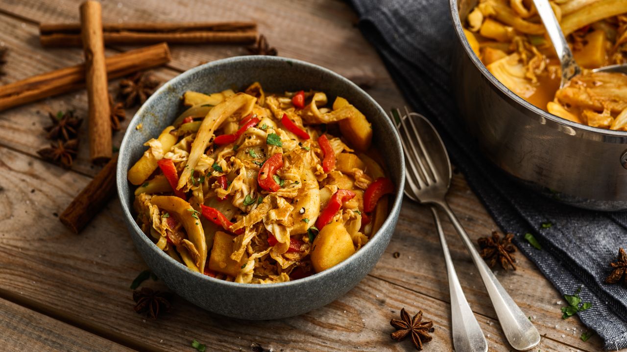 Curry mit Fenchel, Kartoffeln und Wirsing – vegan